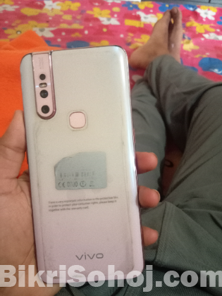 Vivo v15